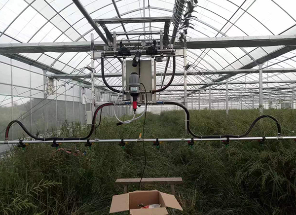 噴灌機(jī)在溫室大棚中工作會(huì)帶來(lái)哪些好處？